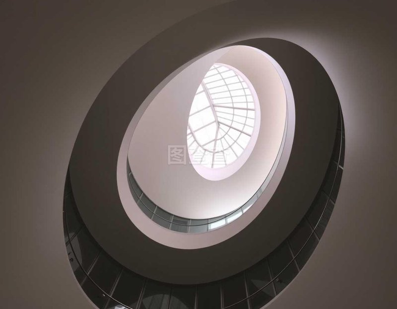 如何选择合适的建筑合作伙伴:以夷昊建设为例